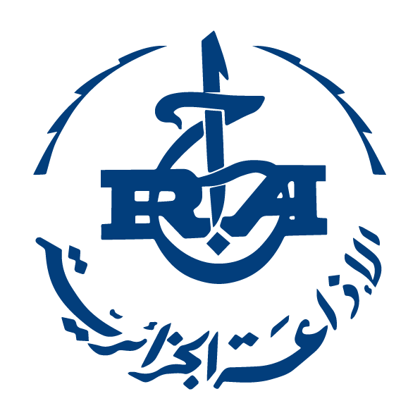 Logo Média 8